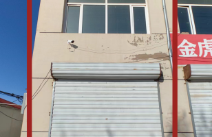 四子王旗乌兰花镇王府路北段路东（冷库北路西,金虎草业）南起第一间房产