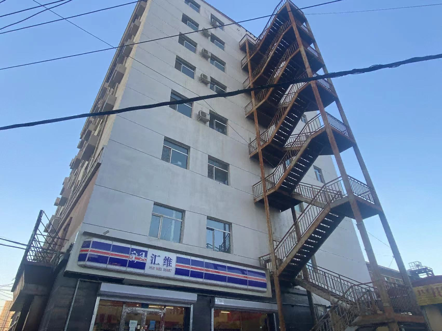内蒙古自治区呼和浩特市乌兰察布路科尔沁牛业商业楼5层1号房产